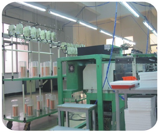 �������߻� Multi-Axis Winding Machine