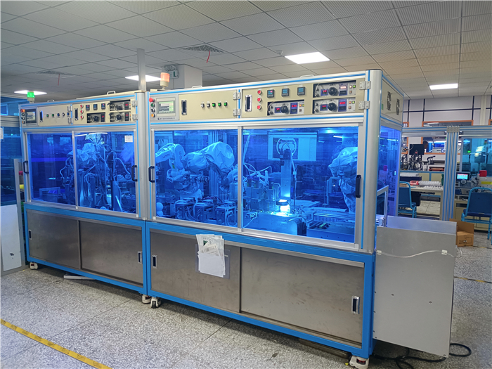 TVϵ�л��ֻ������Զ���װ�����豸