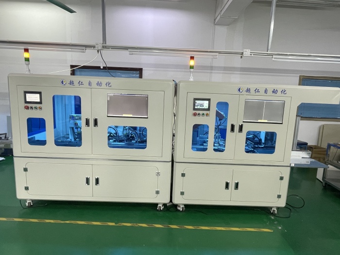 ȫ�Զ��㽺��ѹ��װ�豸