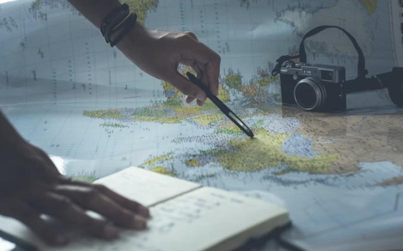 《2025年轻人旅游趋势报告》：不同年龄段人群都喜欢什么样的旅游？
